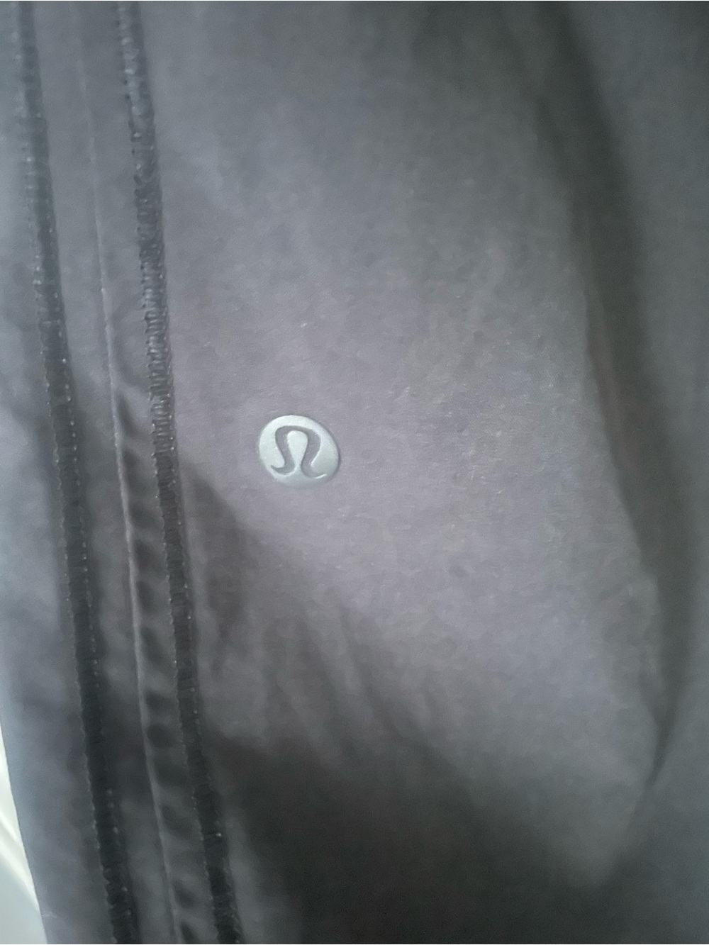 Lululemon Final Play Crop *23" in Black Women’s Sz 4 - Picture 4 of 6